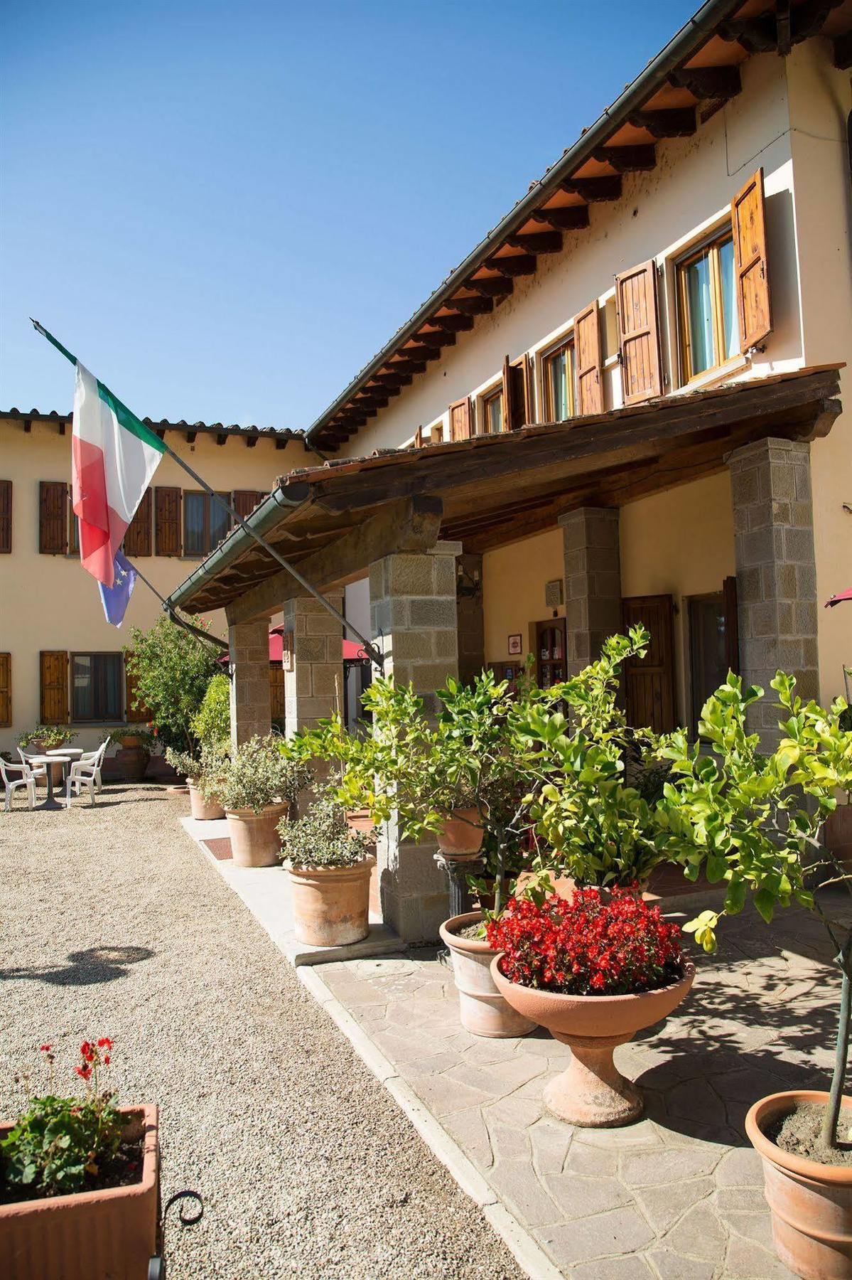 Hotel Del Lago كافريجيليا المظهر الخارجي الصورة